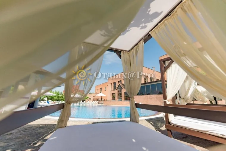 Комплекс WISH Aqua&SPA Resort Вишенки